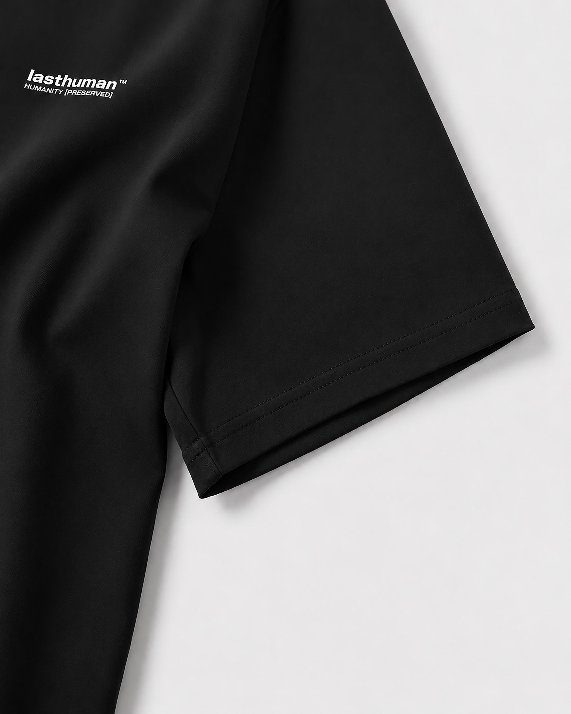 Signature — Black Regular Fit T-Shirt